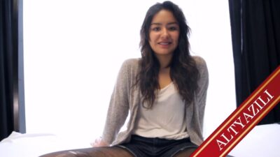 Sarışın Çıtır, Üvey Babasına Babalar Günü’nde Amcığını Hediye Ediyor Türkçe Altyazılı Porno - Genç - Teen